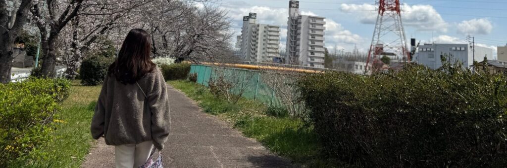 ⑥移動は歩き・自転車